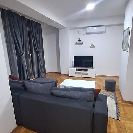 Bim Apartment Ohrid Bagian luar foto